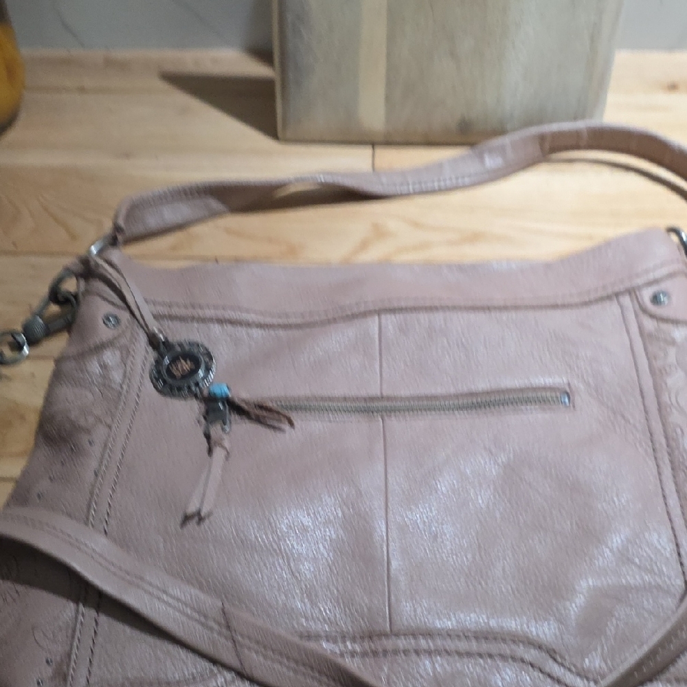The Sak Women's Shoulder Bag in Soft Tan